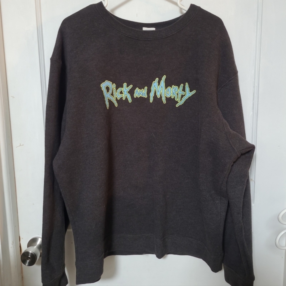 Rick and Morty Gray Sweatshirt XL